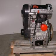 Lombardini LDW 502M4 (5,5HP), Basamento in alluminio con coppa in lamiera. Applic. minivettura Chatenet