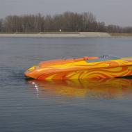 Spyder Boat. Powered by GM-MarineDiesel 'HUMMER Series' & single MSA-SXR surface drive (Germany)